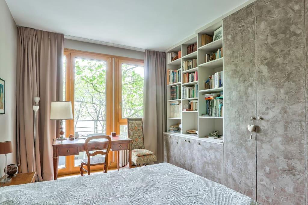 Superb Parisian 1 Bed Flat 10min From Eiffel Tower Appartement Parijs