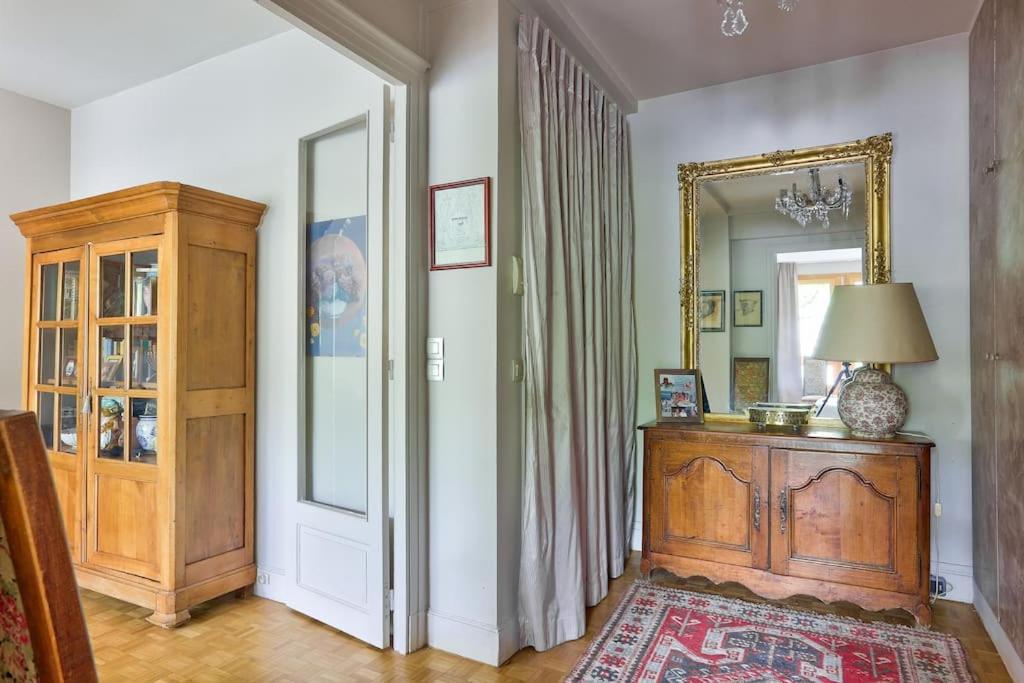 Superb Parisian 1 Bed Flat 10min From Eiffel Tower Appartement *
